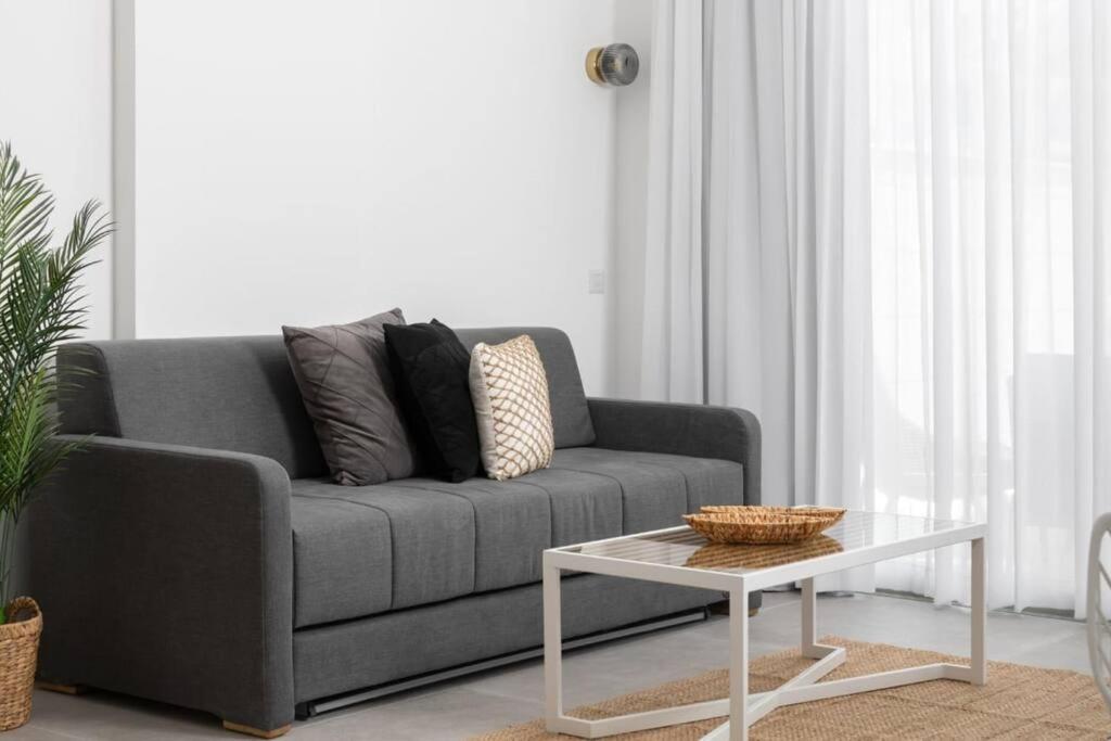 דירת גן במתחם סי סייד 100 מטר מהים - By Edom Apartment *